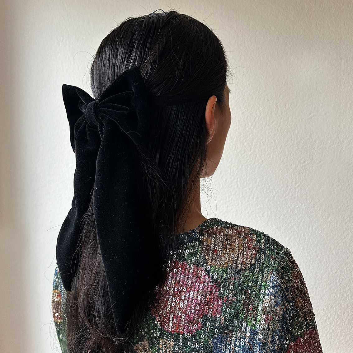 Oversized Hair How – Black Velvet