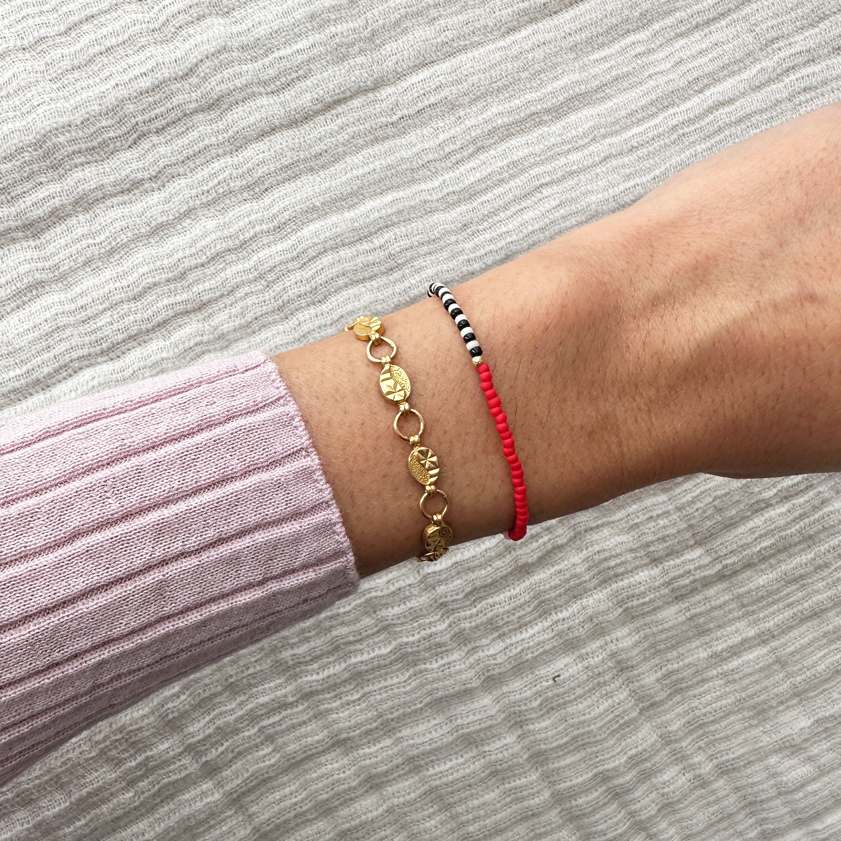 Harlequin Bracelet - Red & Pink