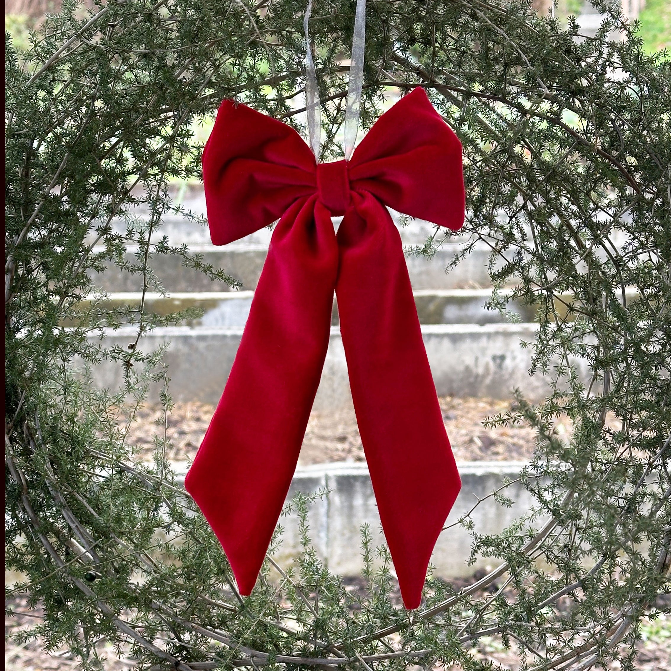 Velvet Bow - Classic Red