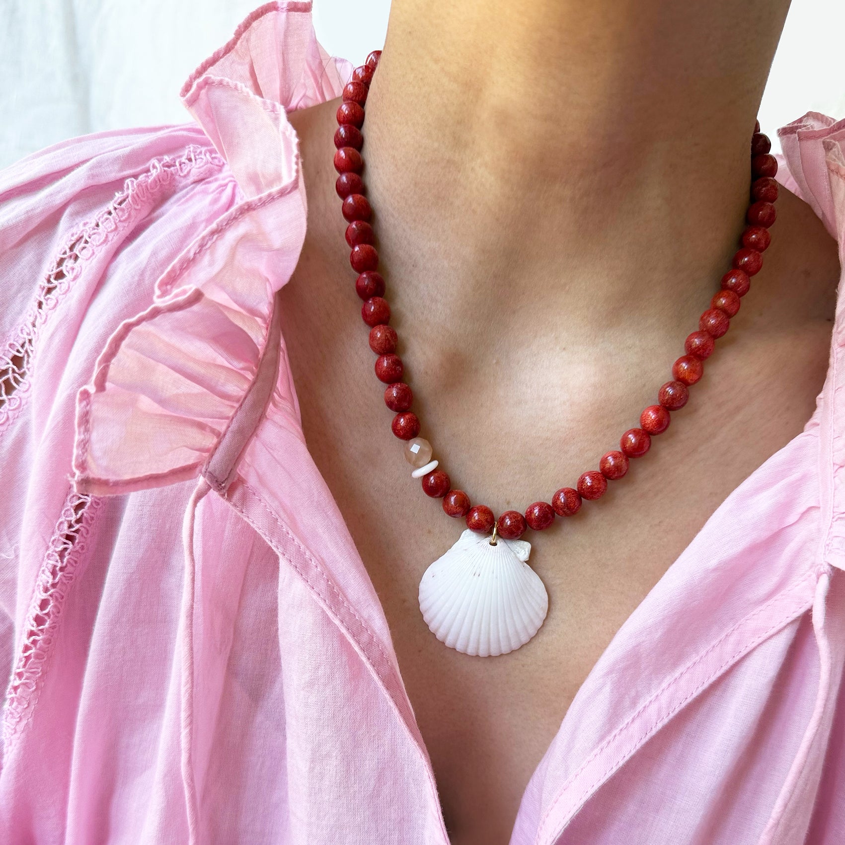 White Scallop & Coral Necklace