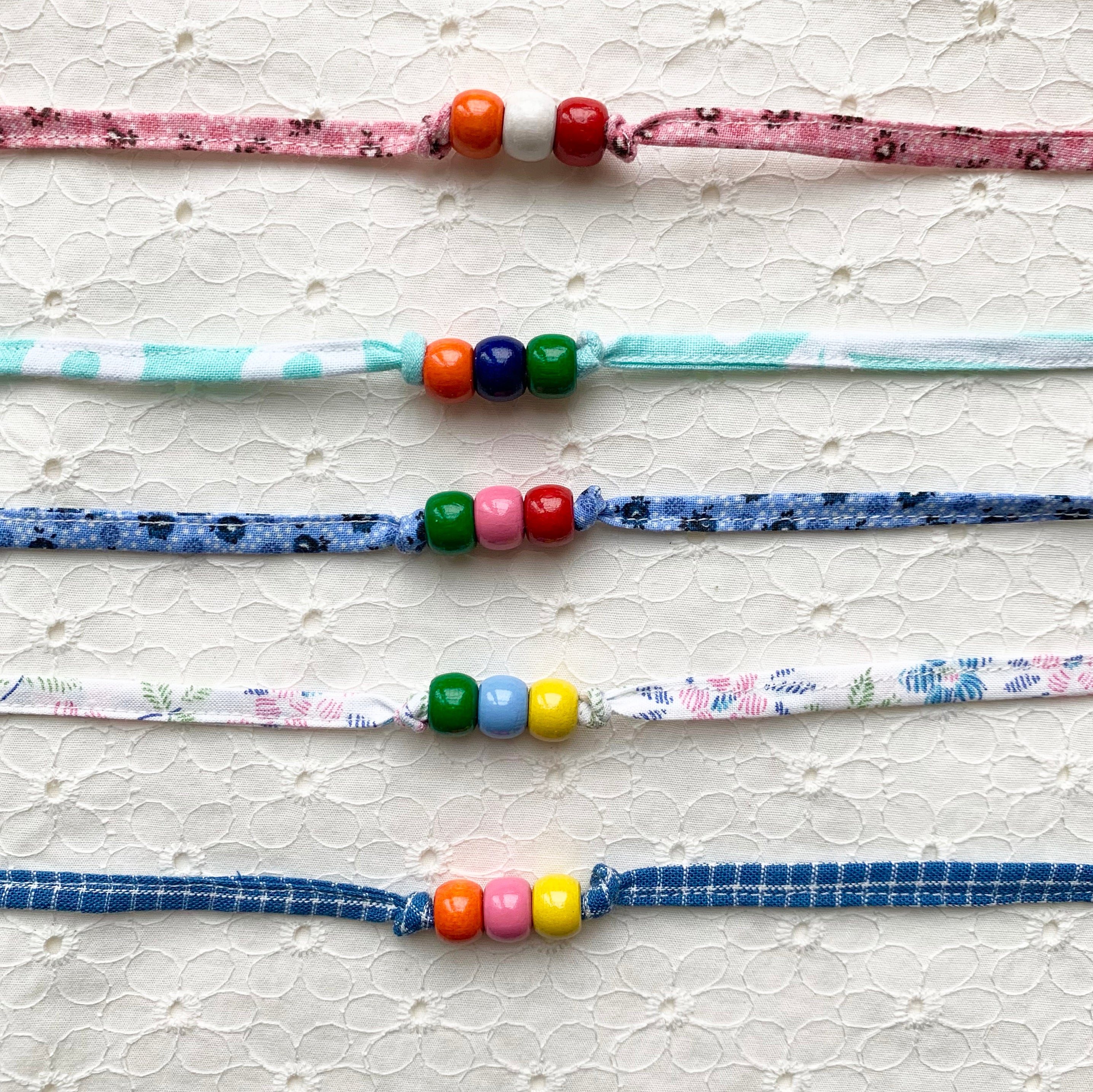 Wooden Beaded Braclet - Pink White Floral