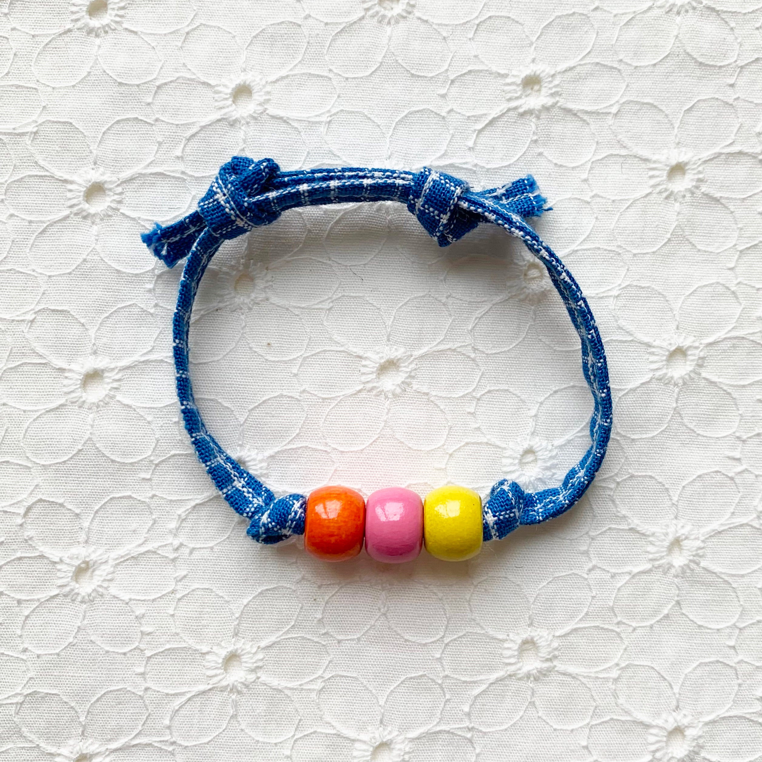 Wooden Beaded Bracelet - Blue Check