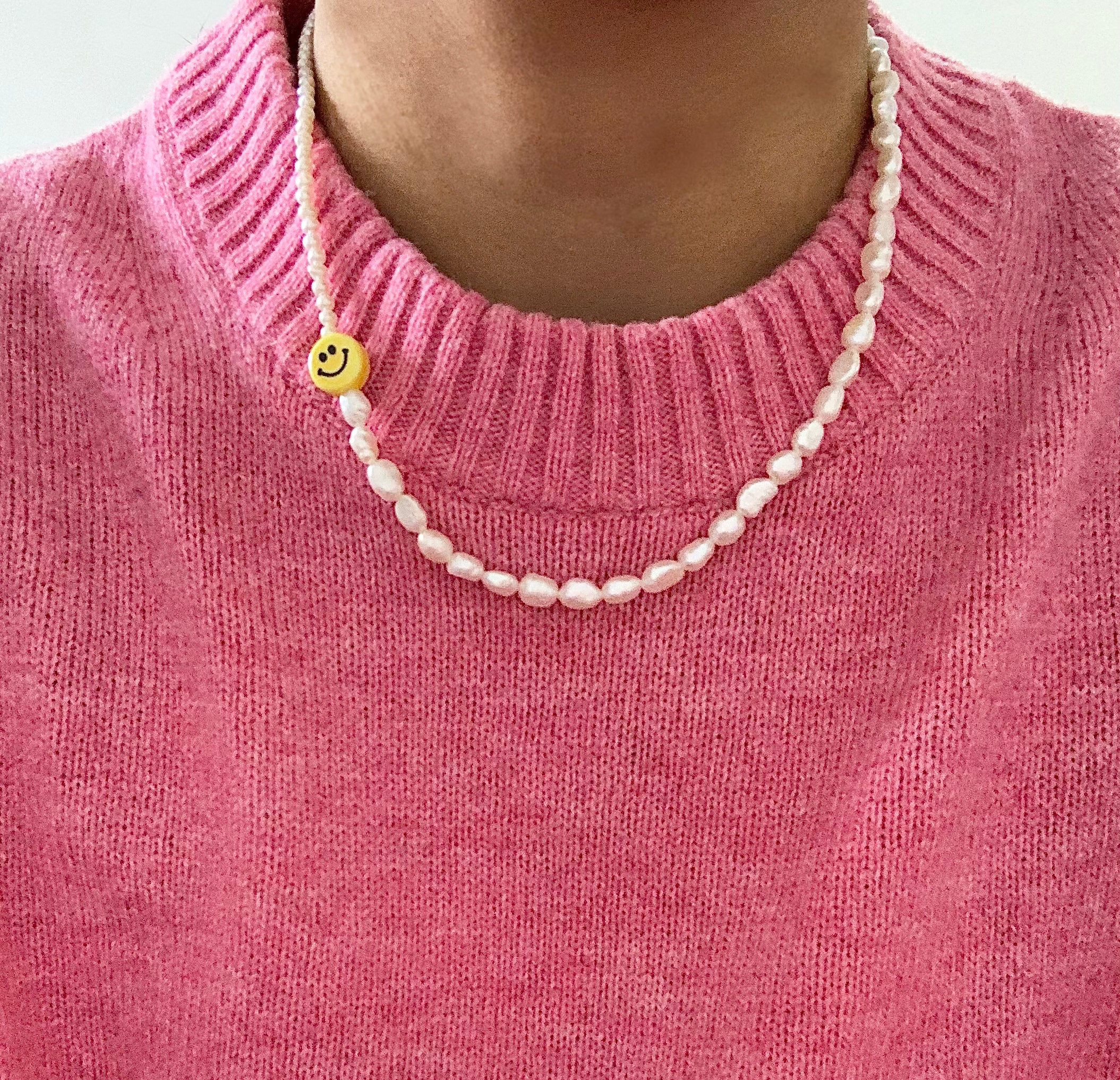 Keep Smiling Pearl Necklace