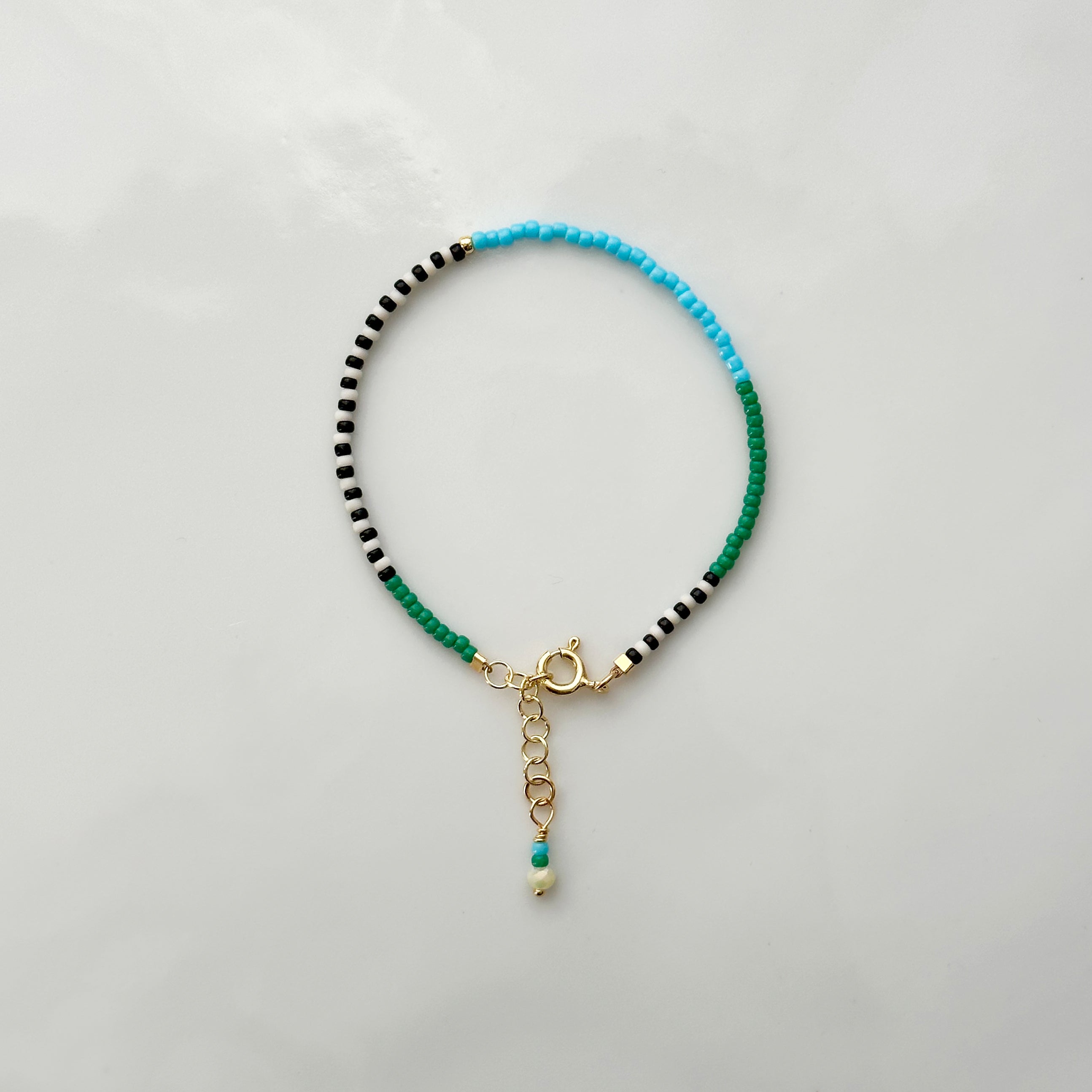 Harlequin Bracelet - Sky Blue & Grass