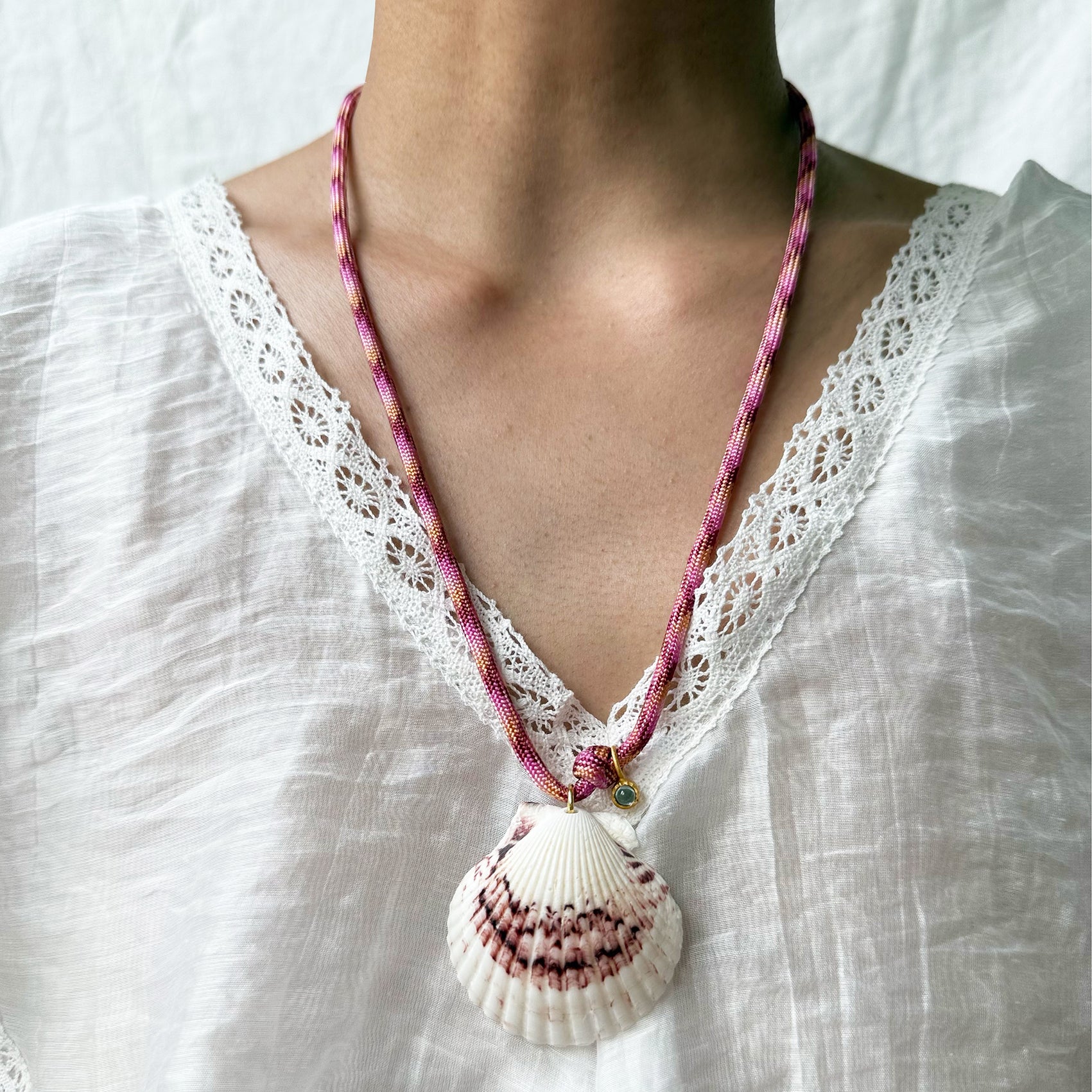Cord Necklace - Pink Scallop
