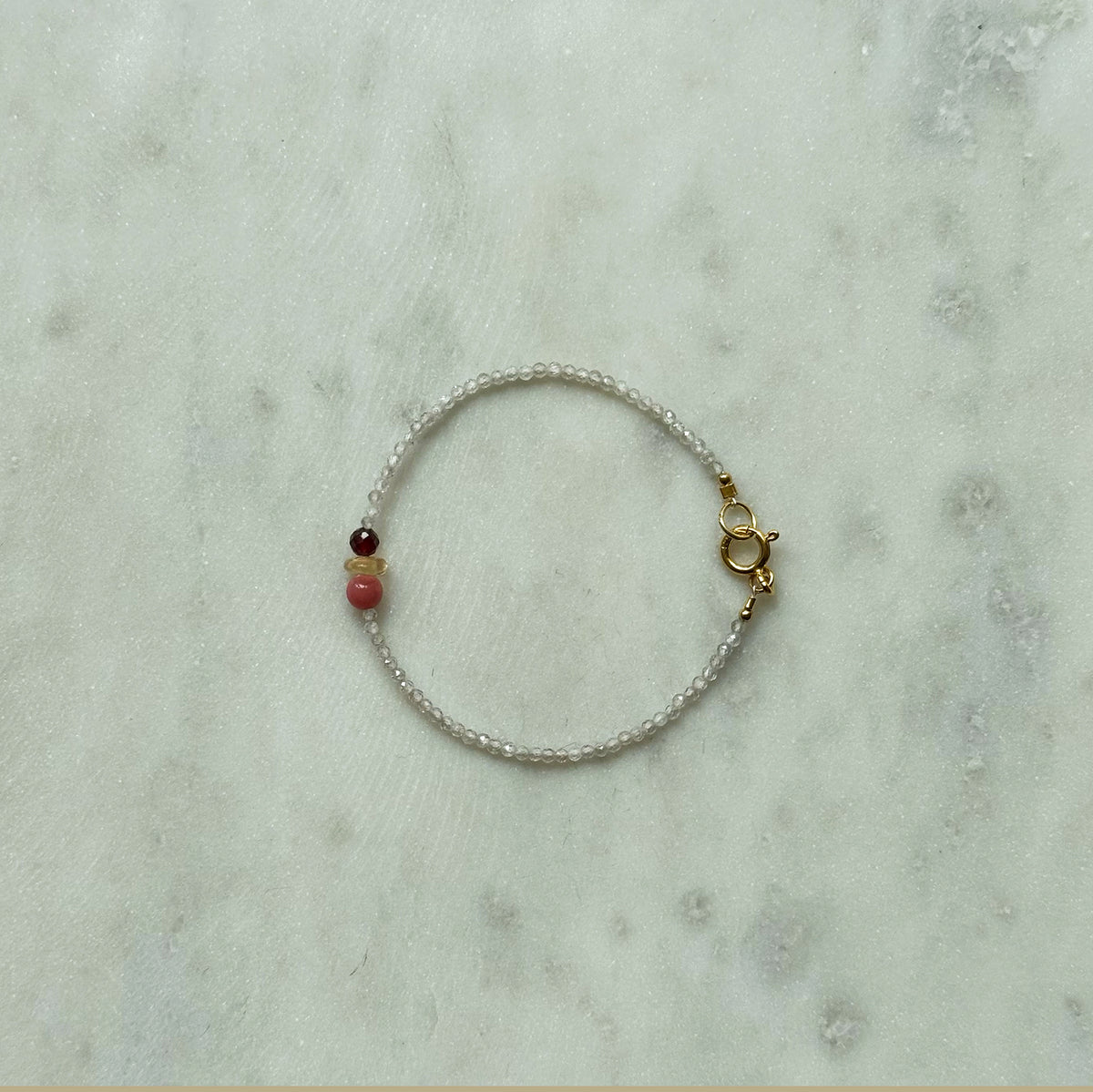 Tiny Treasures Bracelet – Garnet/Citrin/Tulit