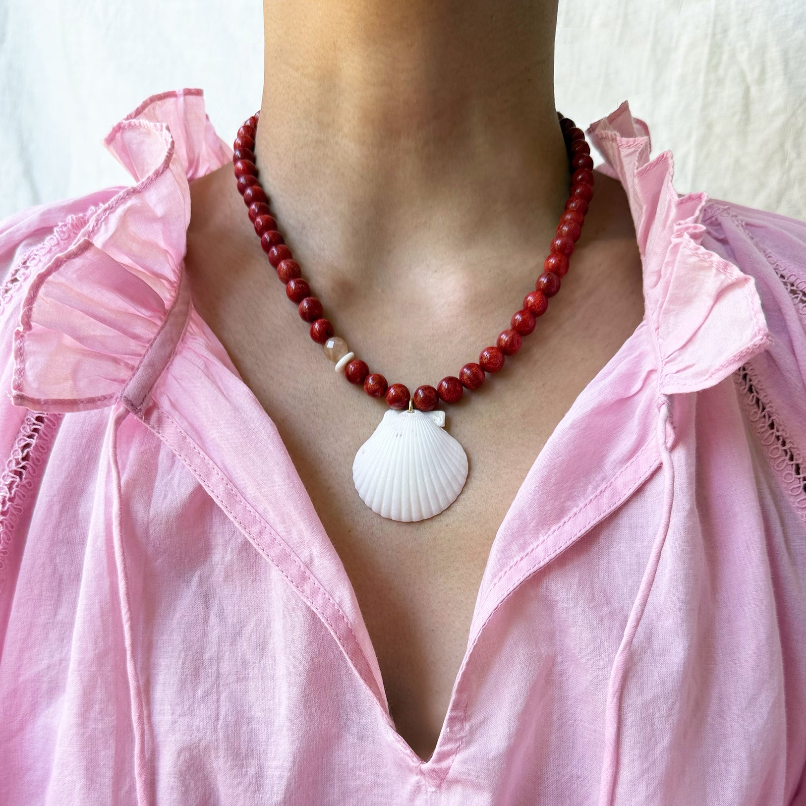White Scallop & Coral Necklace