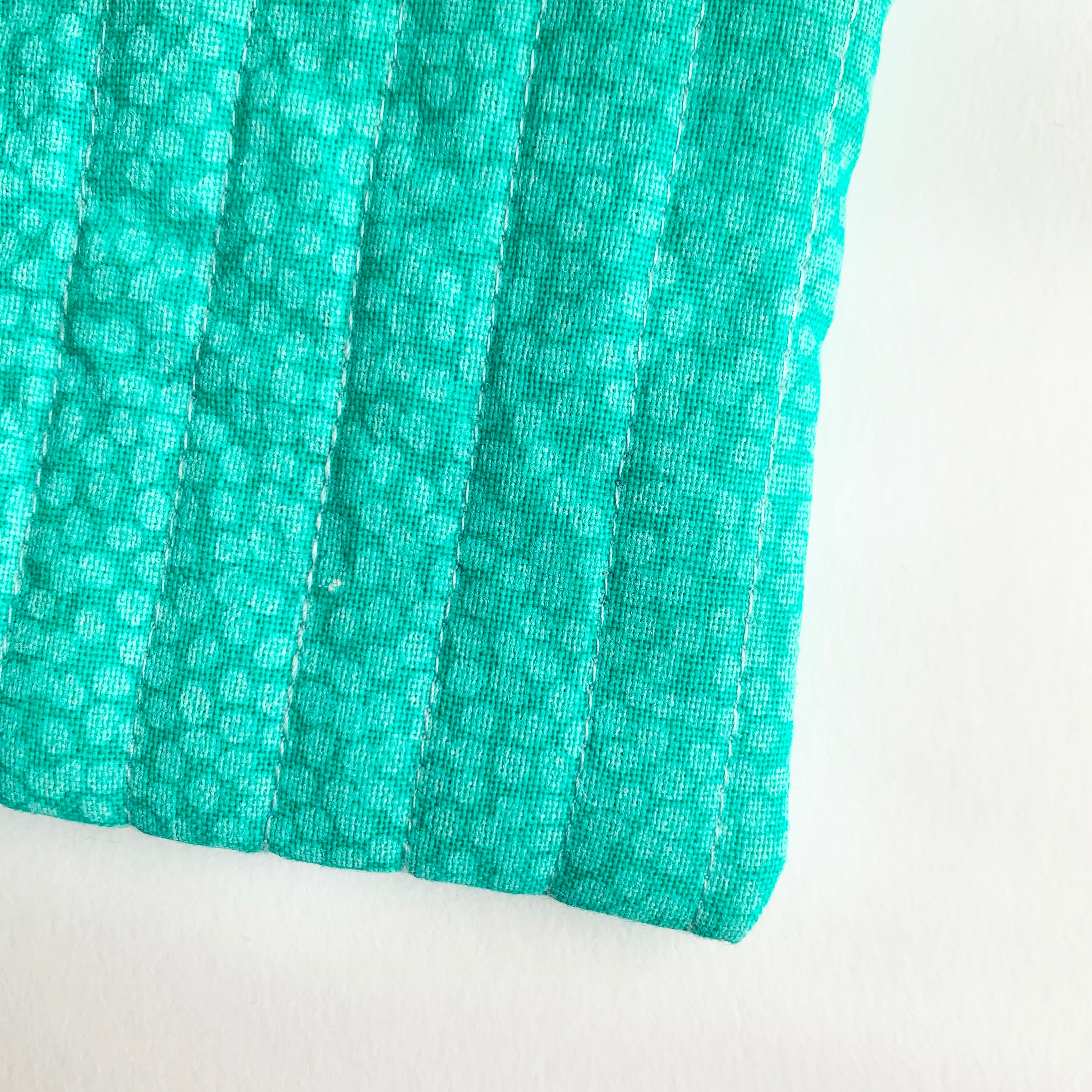 Quilted Coin Purse – Emerald green with minty dots