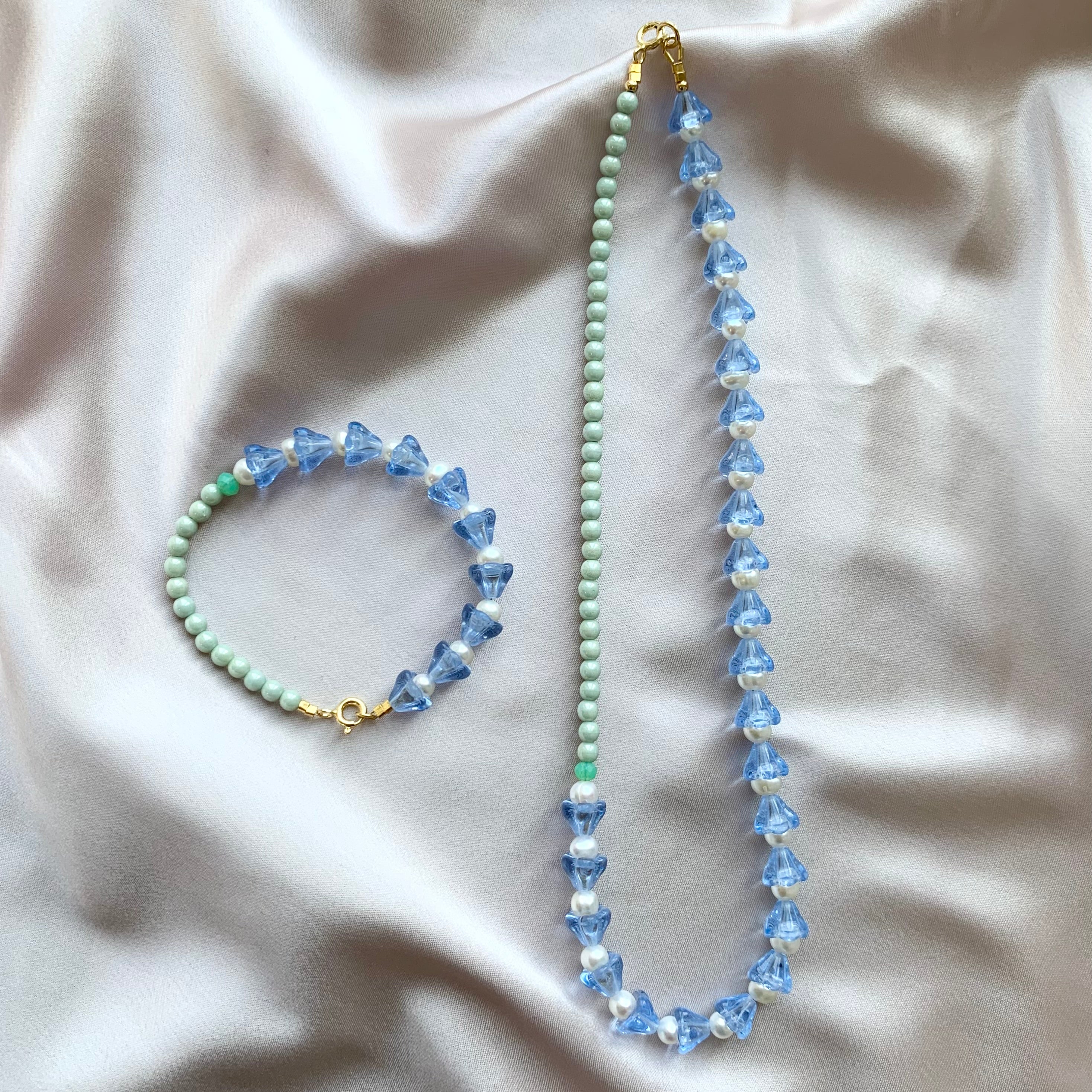 Tiny Mushrooms Choker - Sky Blue